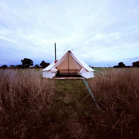 Brackenxcapes Glamping Hotel Newark-on-Trent  Exterior photo